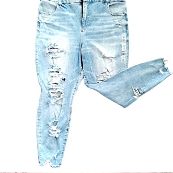 American Eagle Outfitters Denim - American Eagle curvy High rise ripped plus size distressed Jeggings dream jeans